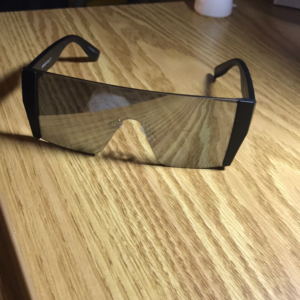 Aviator sunglasses